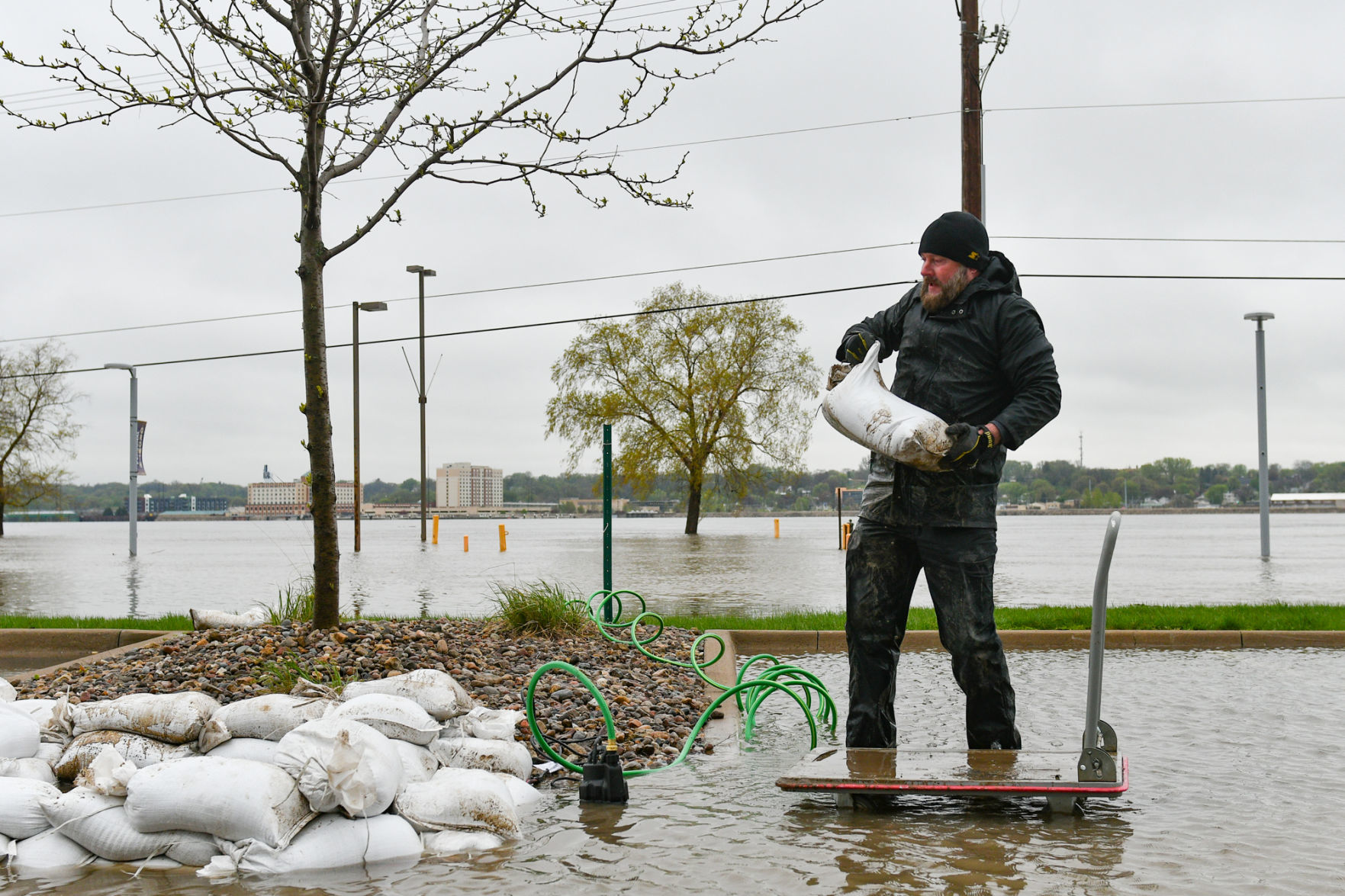 050119-mda-nws-flooding-mm-020a.jpg
